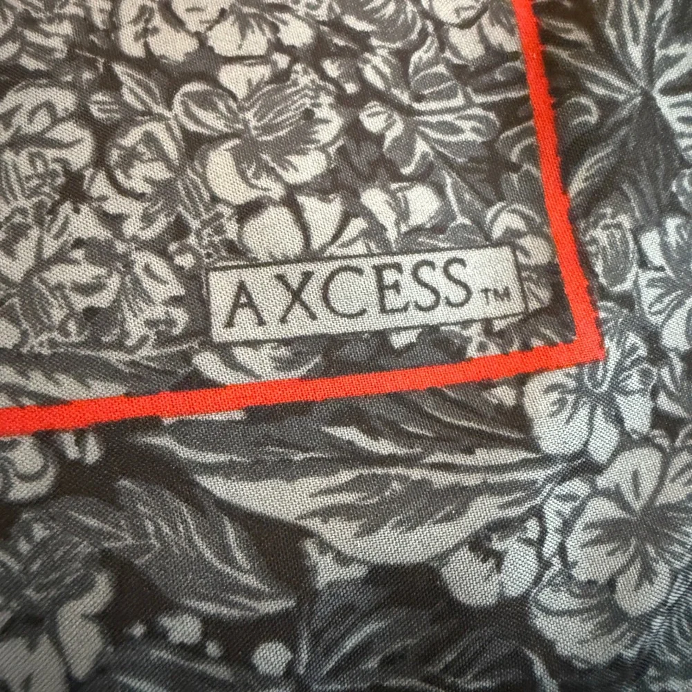 AXCESS Floral Rose Print Square Scarf Sheer Chiffon ~30 x 30 in Made in Italy‎